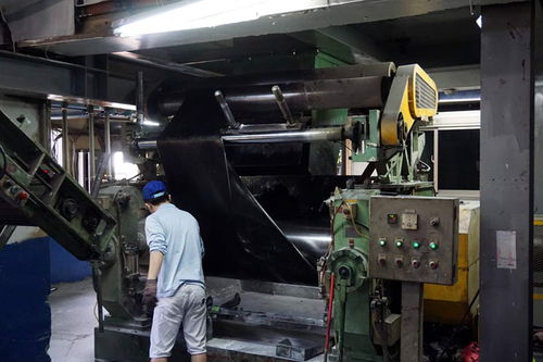 日產五萬條內胎 探訪建大臺灣工廠