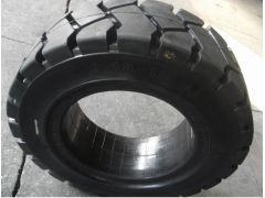 供應(yīng)300 15叉車實(shí)心胎